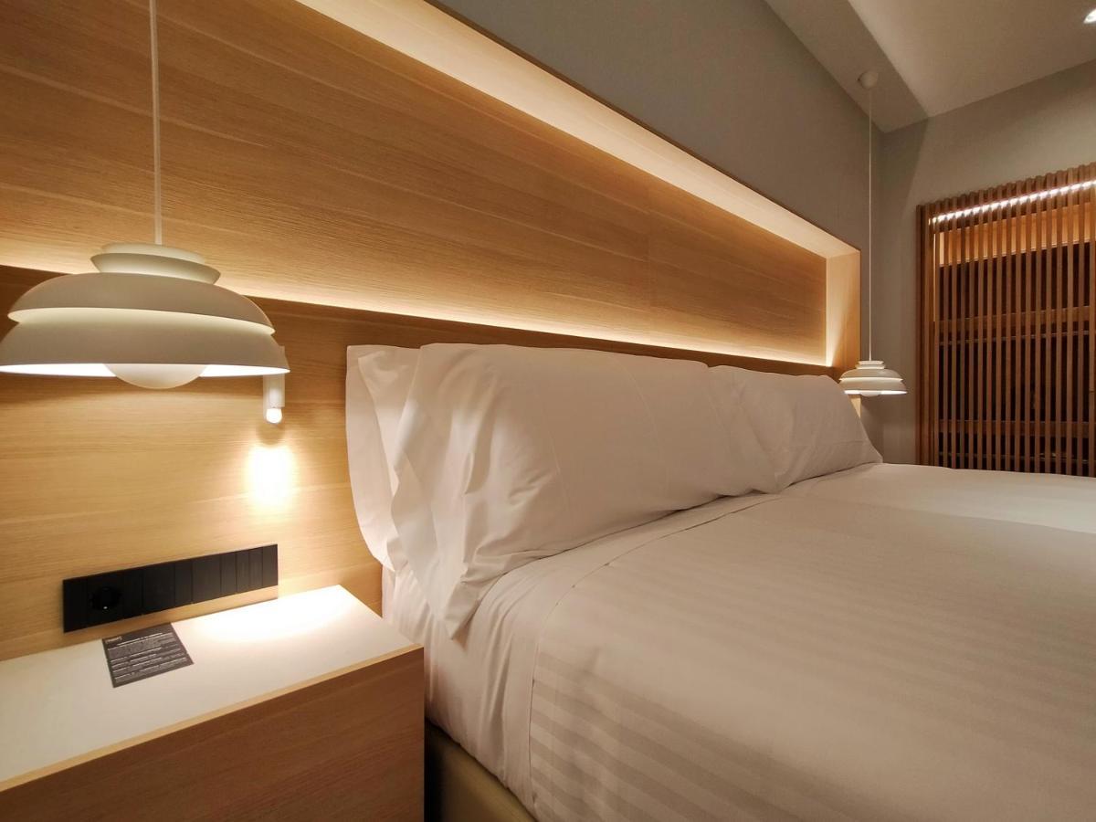 โฮเต็ล เซนิท โครูน่า Hotel โอโกรูญา ภายนอก รูปภาพ